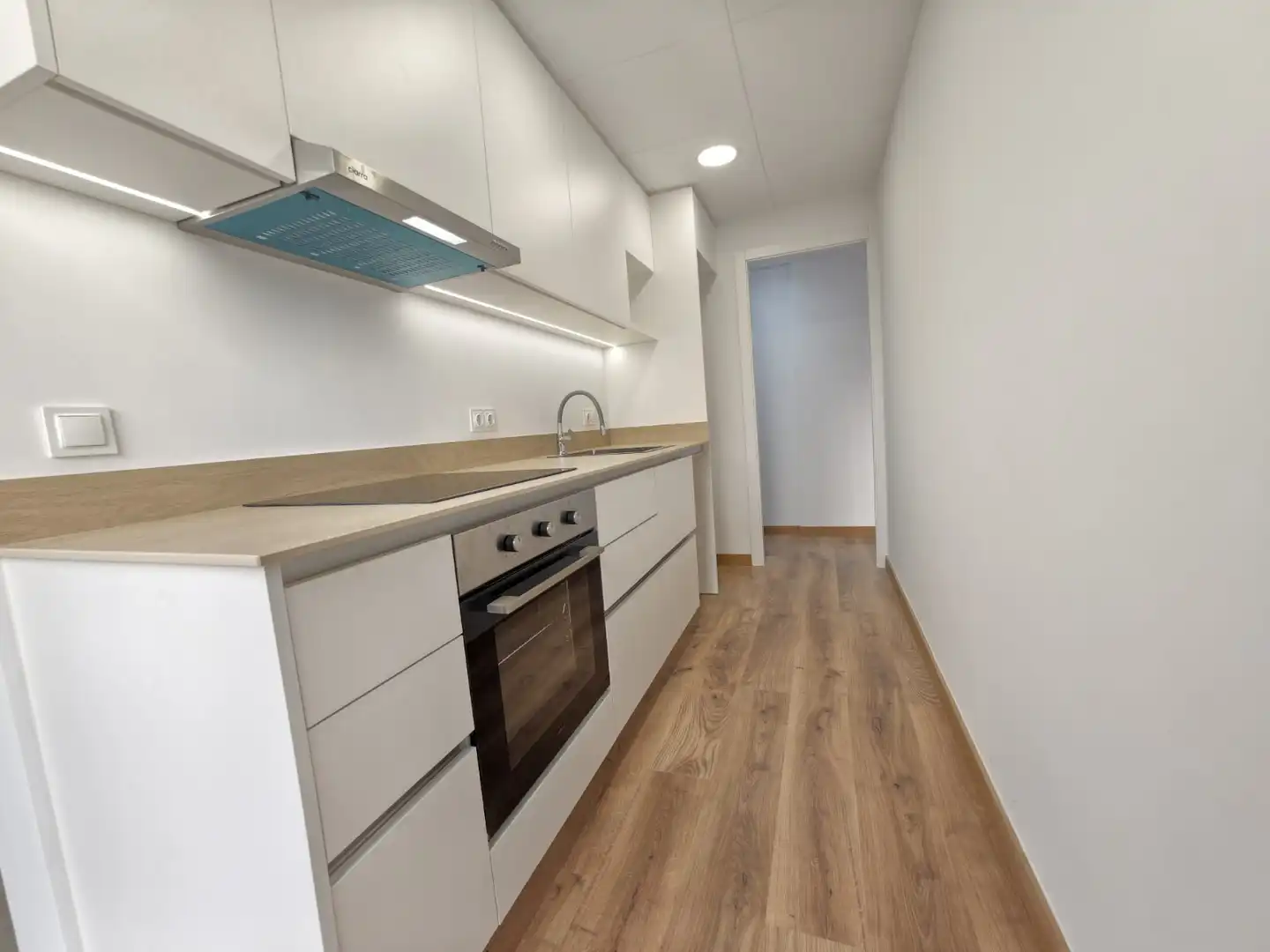 Kitchen of Flat for sale in Cornellà de Llobregat