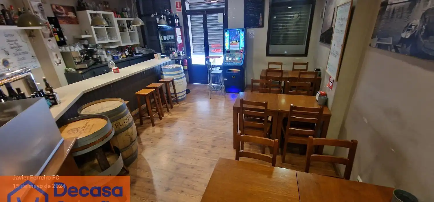 Local de alquiler en A Coruña Capital  con Amueblado