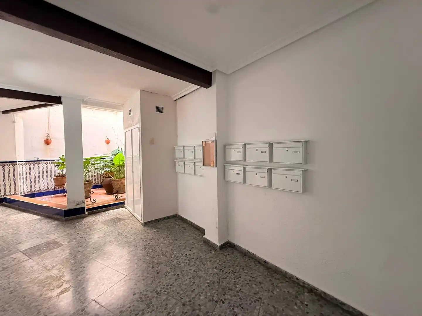 Flat for sale in Córdoba  with Air Conditioner, Storage room and Furnished