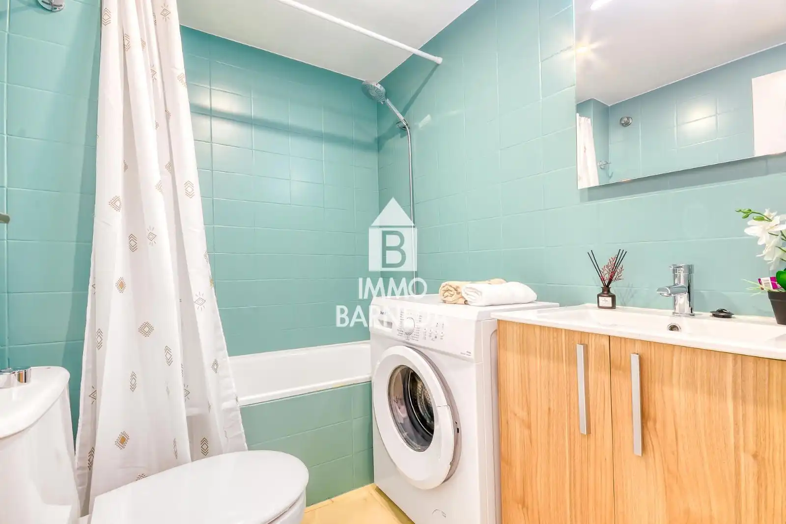 Badezimmer von Wohnung zum Verkauf in Empuriabrava mit Terrasse, Möbliert und Mikrowelle
