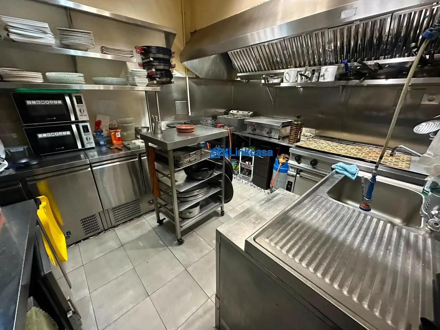 Cocina de Local en traspaso en Madrid con Aire acondicionado y Amueblado
