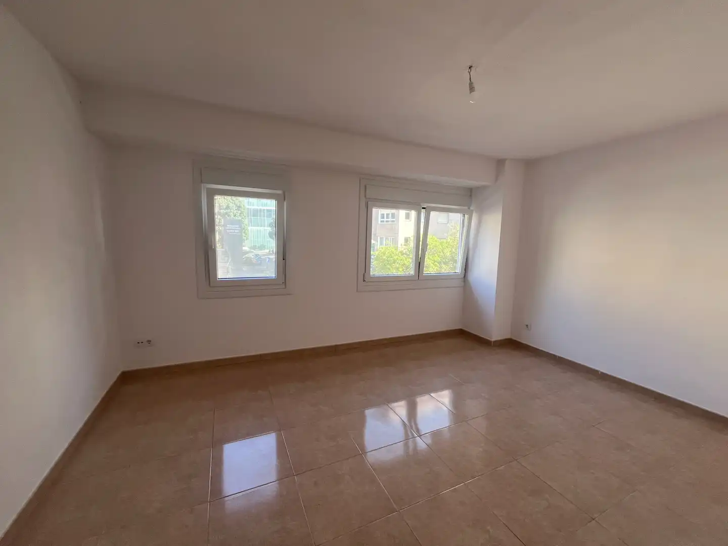 Wohnung mit Aufzug zur Miete in Rúa Míster Archer Milton Huntington 9