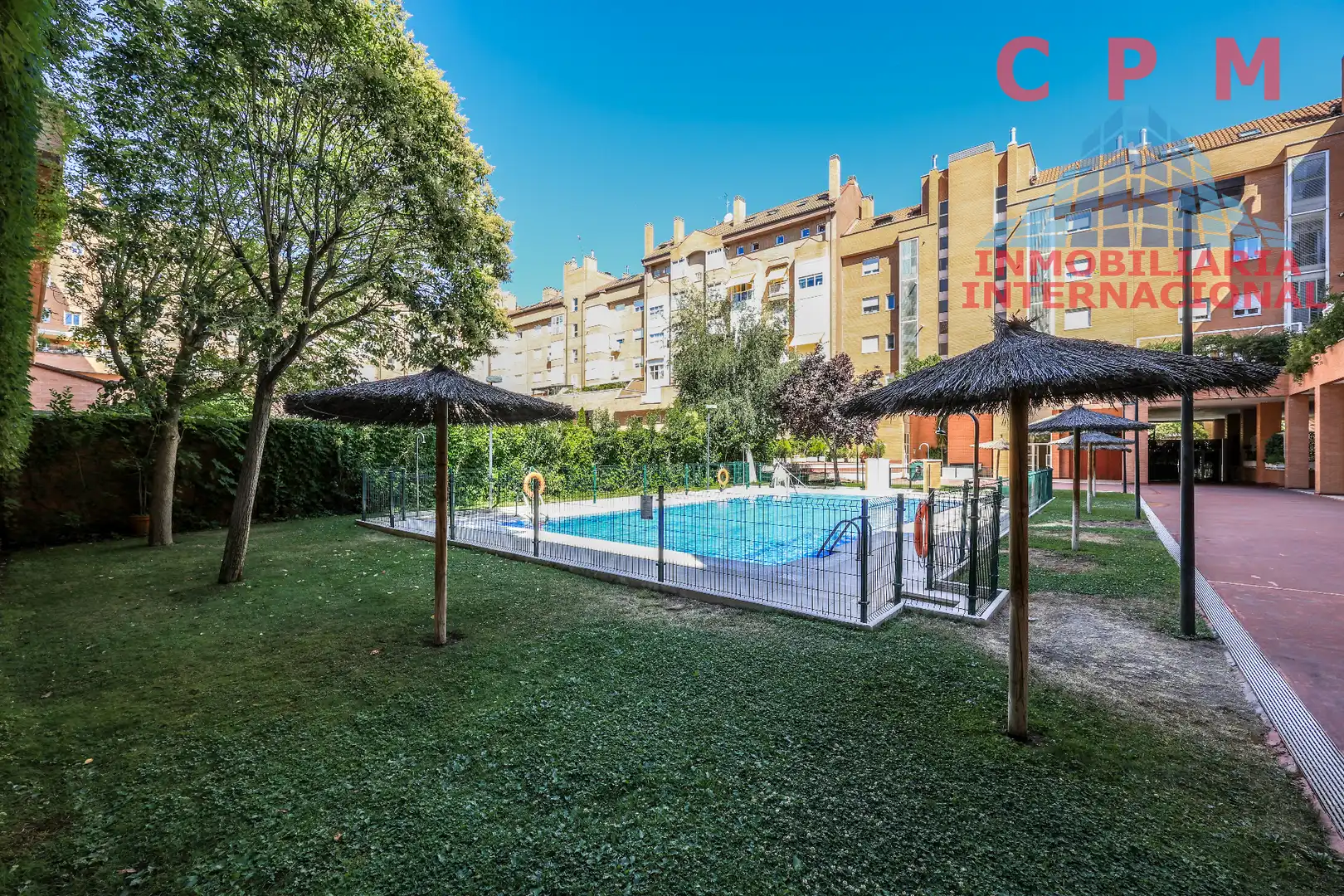 Garden of Flat for rent in Madrid  with Air Conditioner, Heating and Parquet flooring