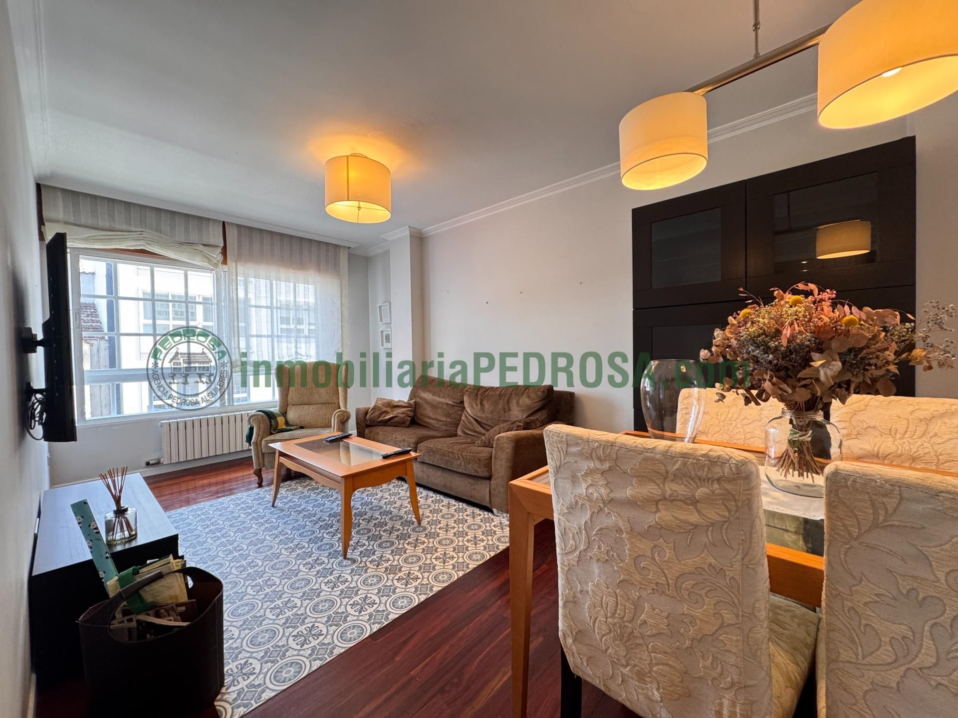 Living room of Flat to rent in Pontevedra Capital   with Heating