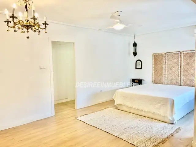 Habitación de Piso en venta en Valencia con Aire acondicionado, Calefacción y Parquet