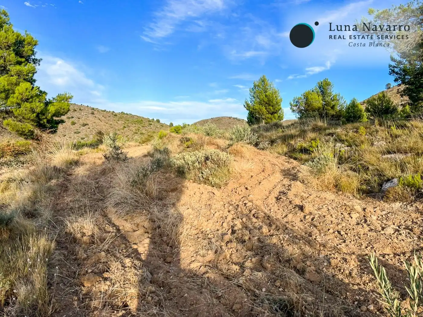Terreno en venta en Calle San Antonio, 50, Confrides
