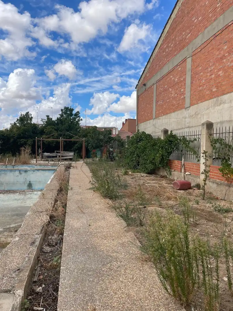 Nave industrial en venta en Cigales