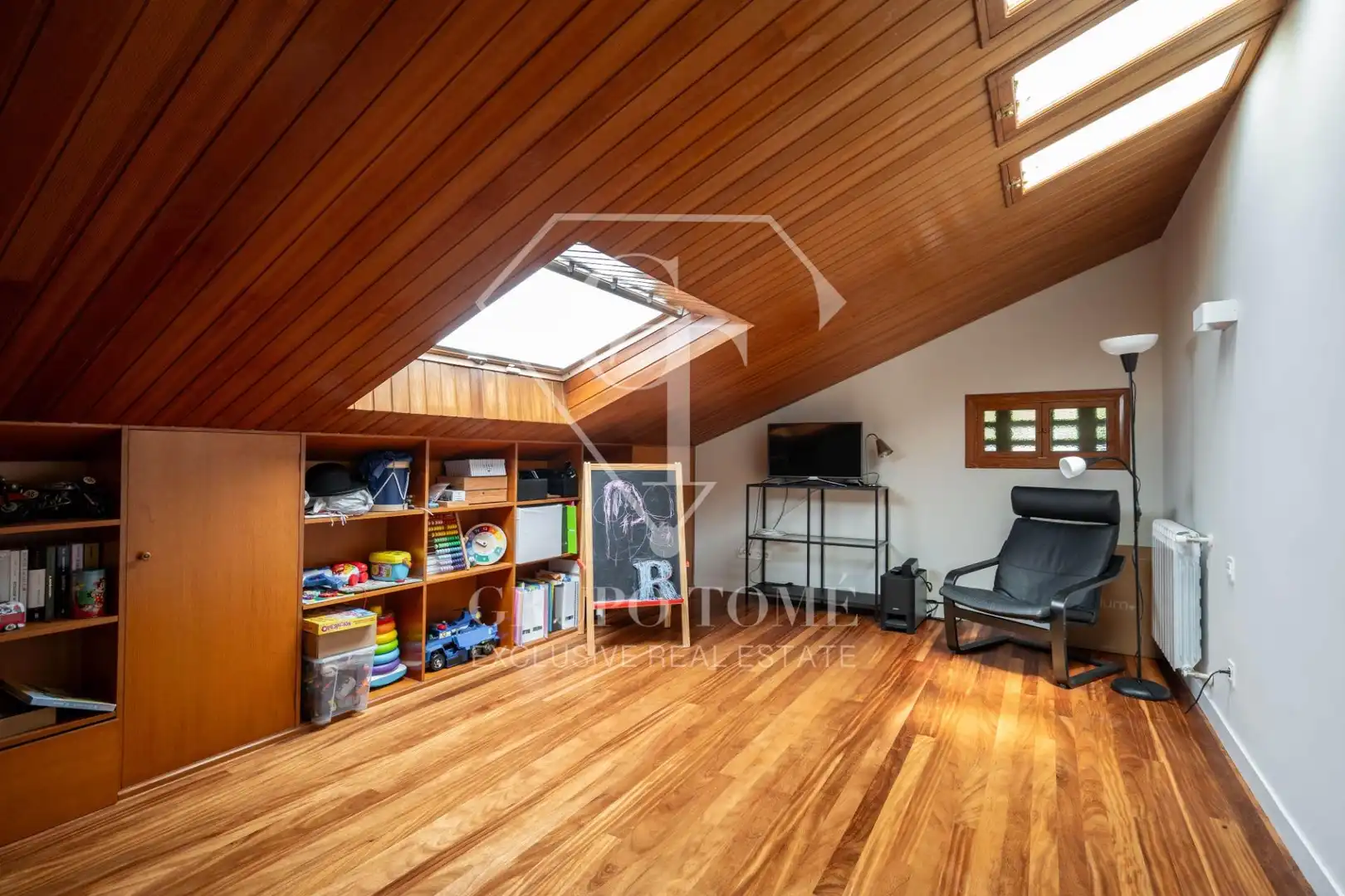 Detached homes for sale in Donostia - San Sebastián   with Heating, Private garden and Terrace