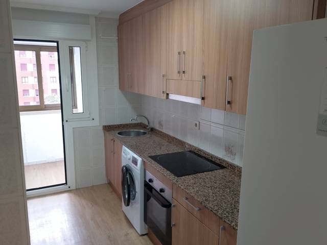 Piso en Alquiler en Avenida del Mar, 76 en HUCA - La Cadellada