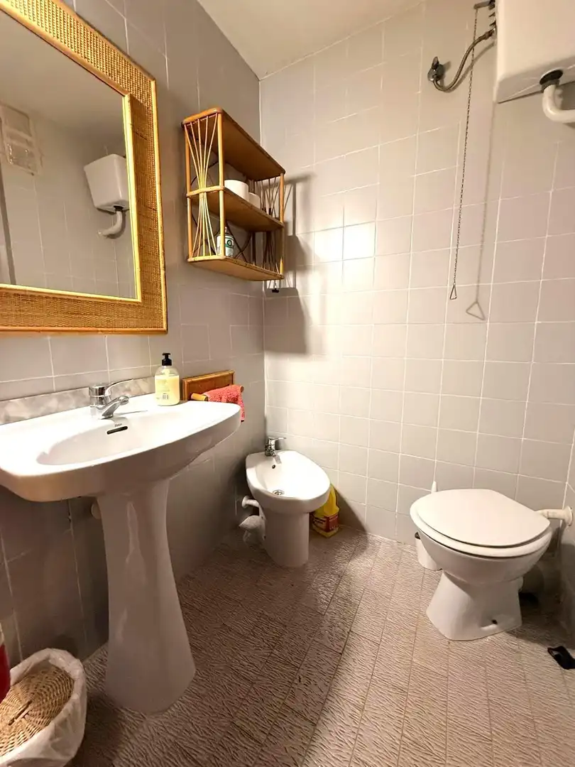Baño de Piso en venta en Valencia con Aire acondicionado, Calefacción y Amueblado