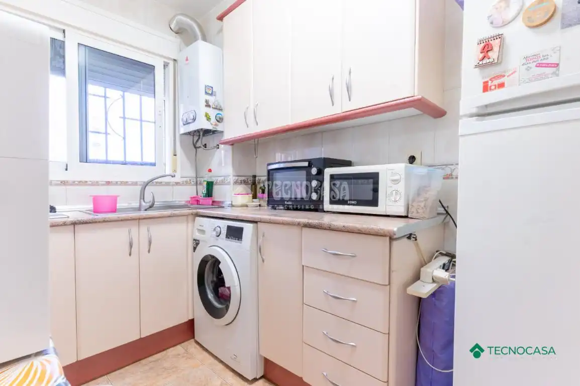 Kitchen of Flat for sale in Roquetas de Mar  with Terrace