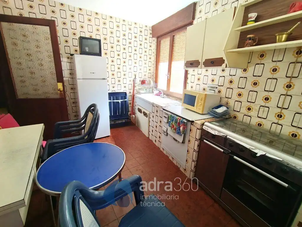 Cuina de Casa o xalet en venda en Arnedillo amb Calefacció, Jardí privat i Terrassa