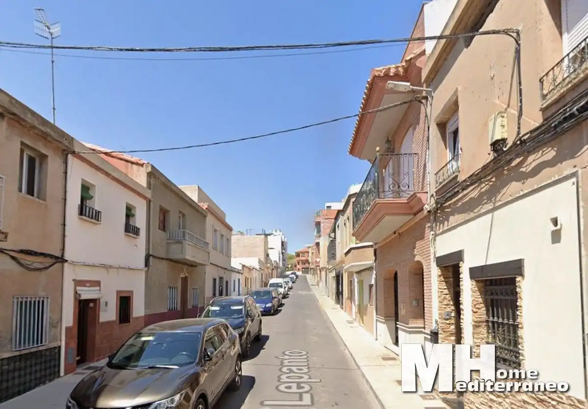 Vista exterior de Casa adosada en venda en Almenara amb Calefacció i Traster