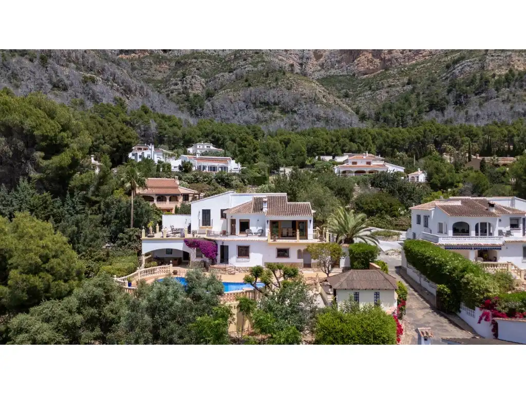 Vista exterior de Casa o xalet en venda en Jávea / Xàbia amb Aire condicionat, Calefacció i Balcó