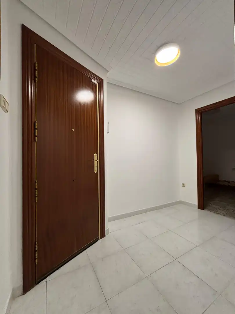 Apartamento de alquiler en Barrio de Benicalap