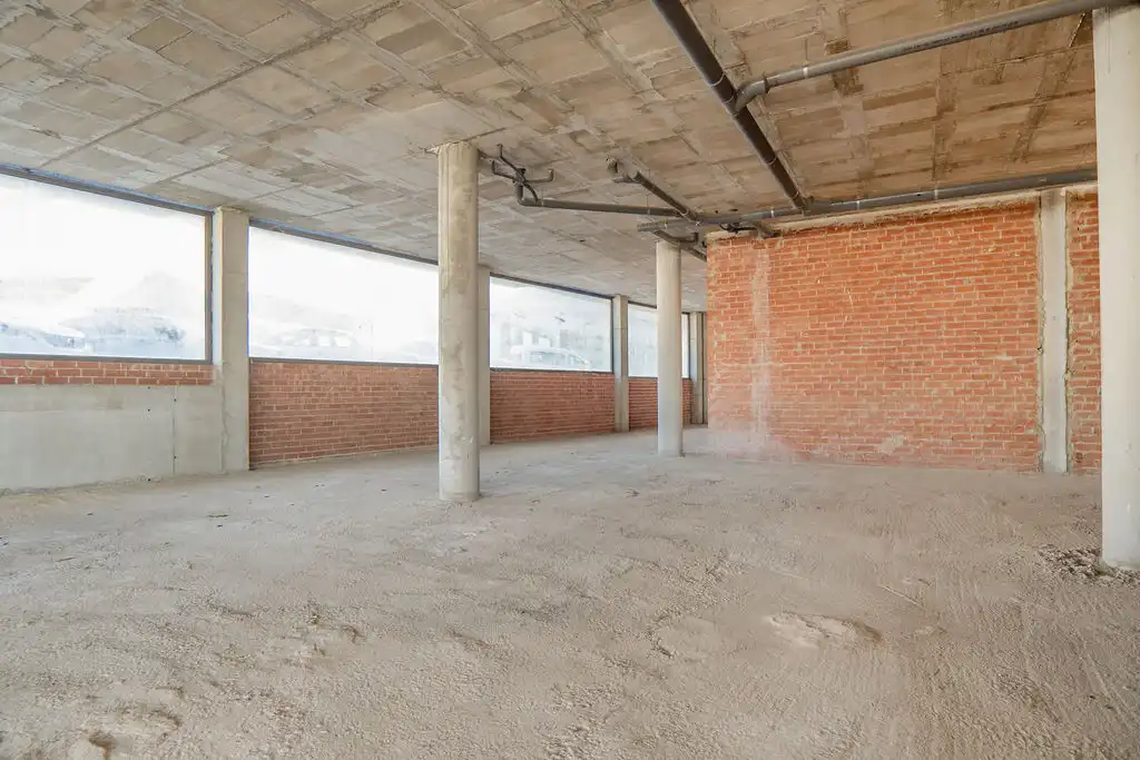 Local comercial en venda a Av Ronda de Levante - Edif. Los Jardines del Alamo -, imagen 17