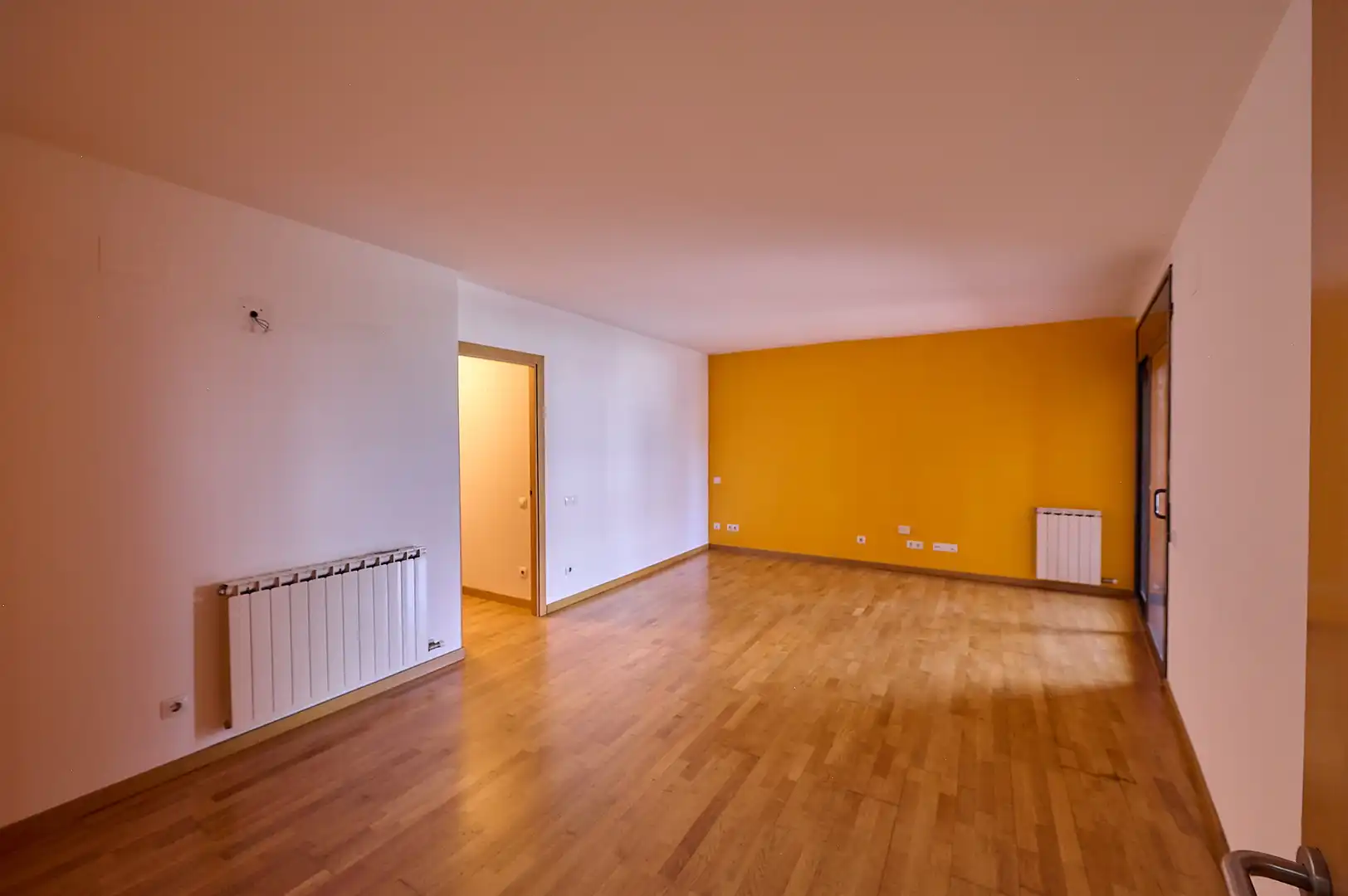 Living room of Flat for sale in Sentmenat  with Heating, Parquet flooring and Terrace
