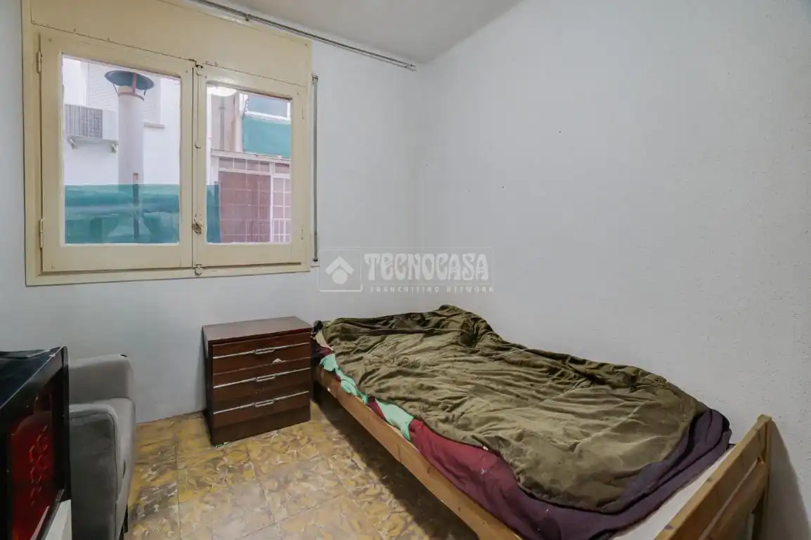 Habitación de Piso en venta en Barcelona con Balcón