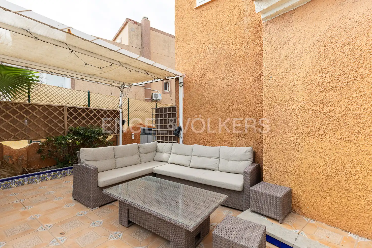 Terrassa de Casa o xalet en venda en Sueca amb Calefacció, Terrassa i Moblat