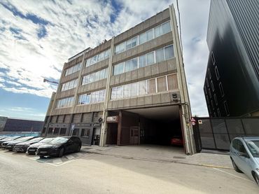 Oficina amb ascensor en venda a San Blas