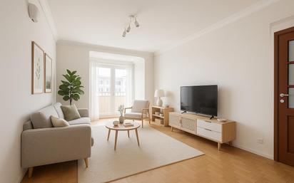Living room of Flat for sale in  Madrid Capital  with Air Conditioner, Heating and Private garden