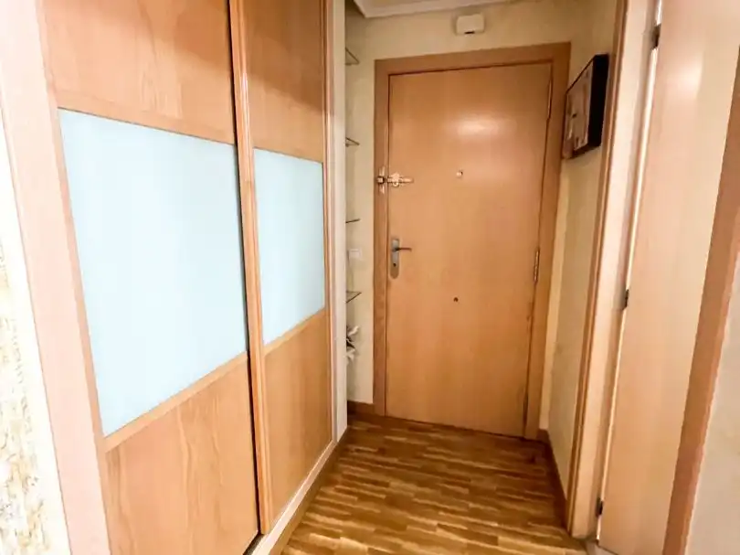 Wohnung zur Miete in Calle de Omega, 17, Valdebernardo - Valderribas