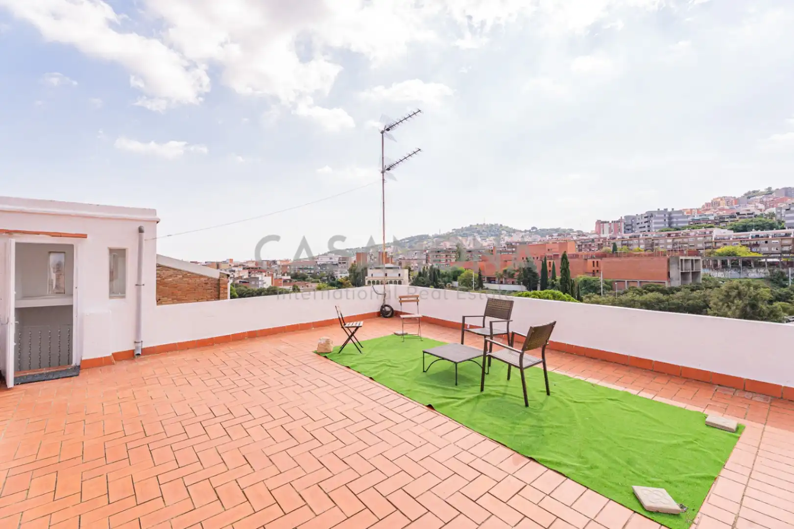 Terrace of Houses for rent to own in Barcelona  with Air Conditioner, Heating and Private garden
