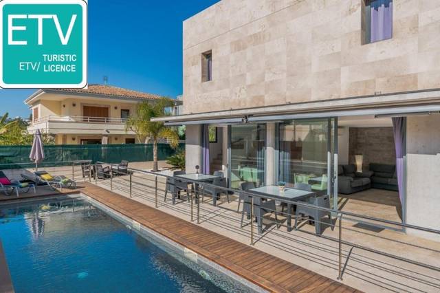 Casa-chalet en Venta en Muros de Nalón - Carrer dels Flamencs en Muro