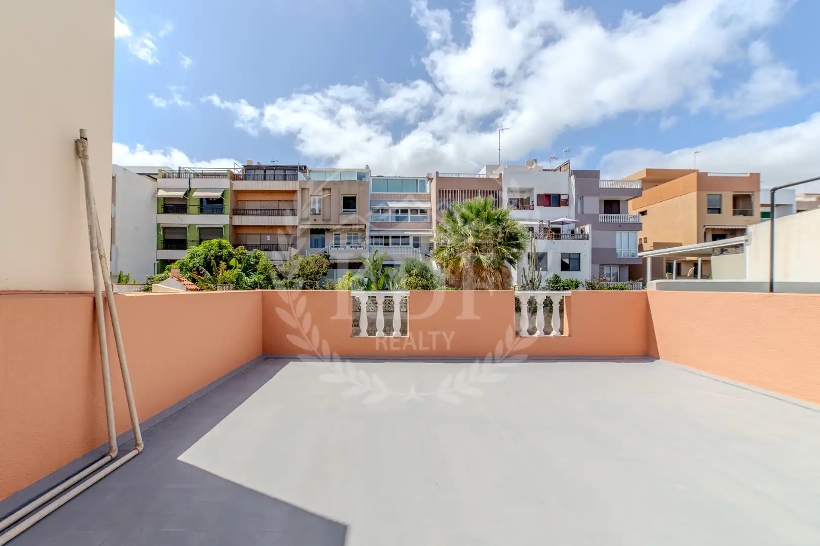 Vista exterior de Casa o xalet en venda en Santa Cruz de Tenerife amb Terrassa, Traster i Moblat