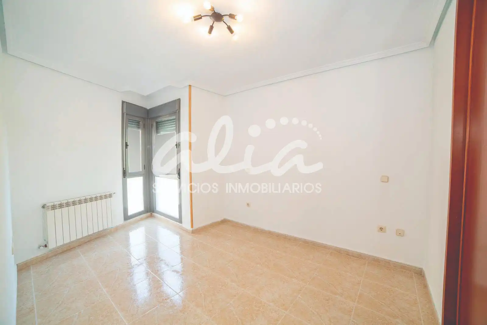 Flat for sale in Pinto  with Heating, Storage room and Oven