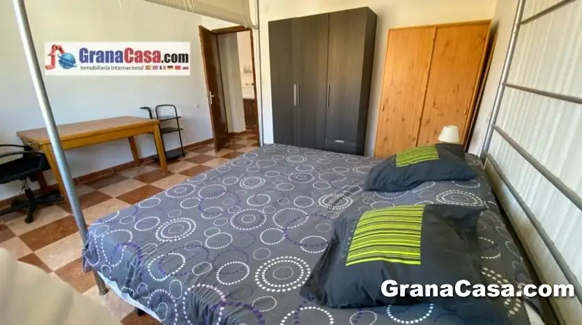 Attic for rent in Granada  with Air Conditioner, Heating and Terrace