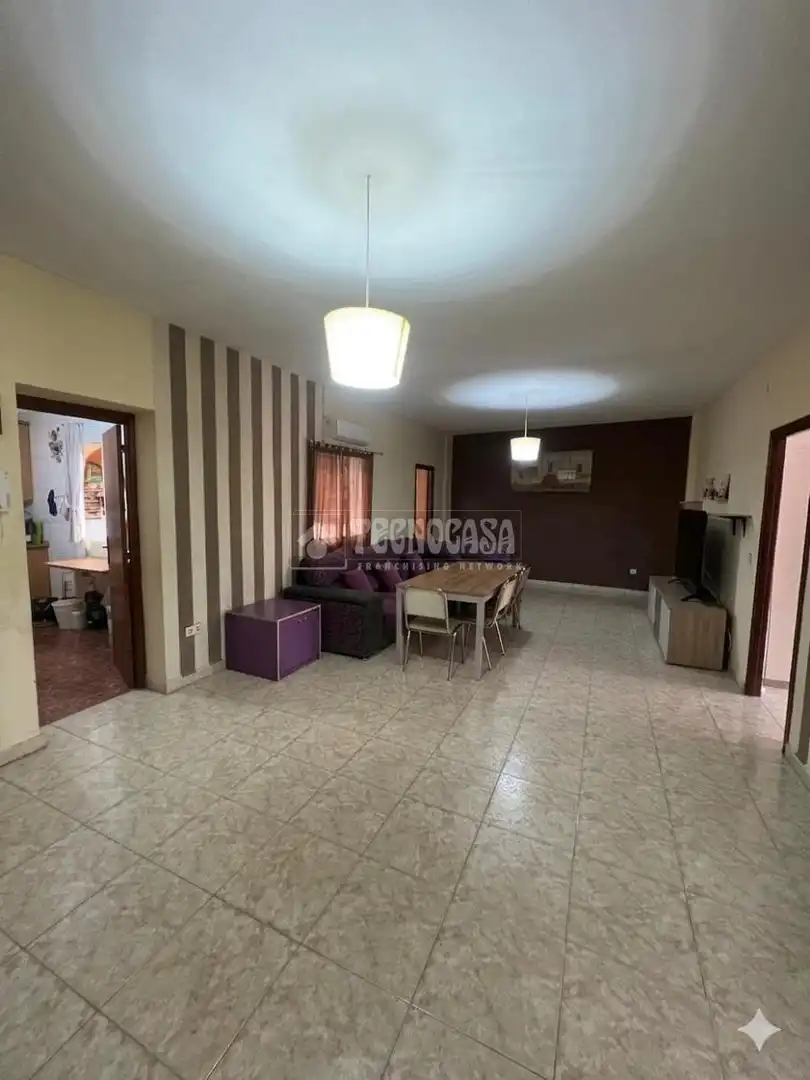 Living room of Flat for sale in Sevilla  with Terrace and Balcony