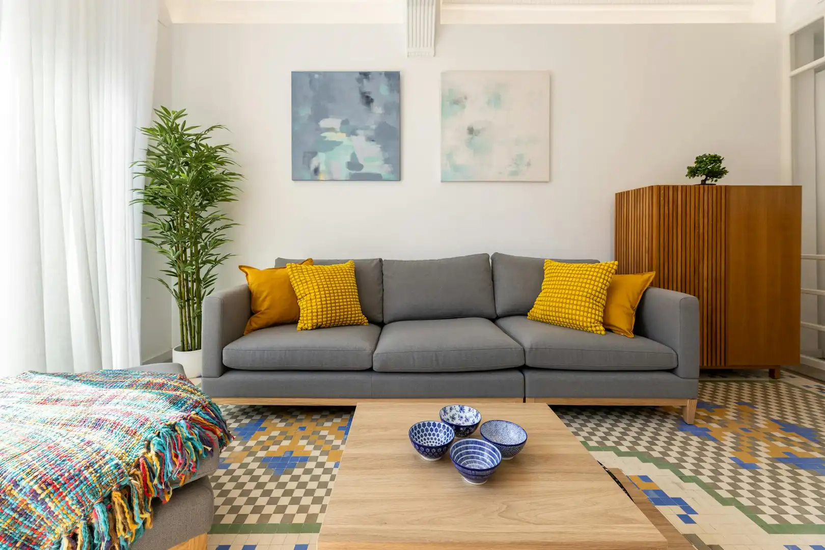 Living room of Flat for rent in Valencia  with Air Conditioner, Heating and Furnished