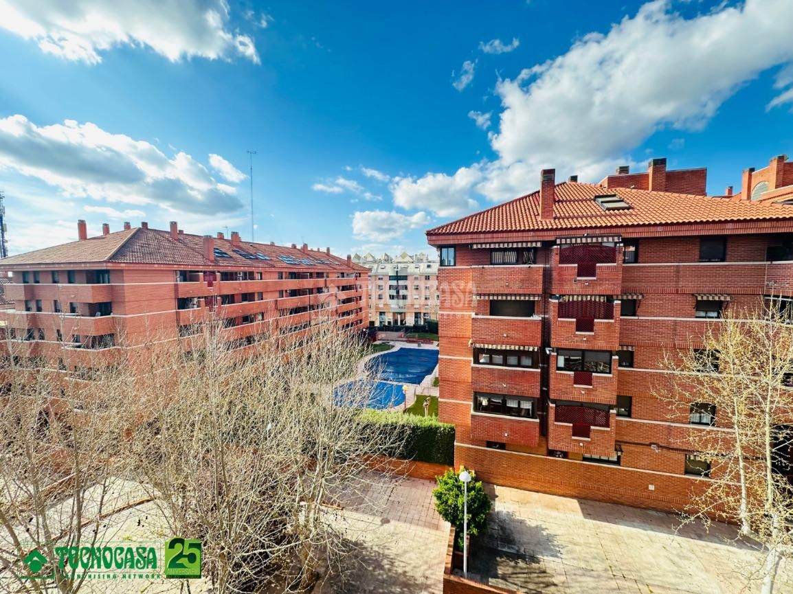 Pis de lloguer a Avenida Europa - San Antón,  Toledo Capital
