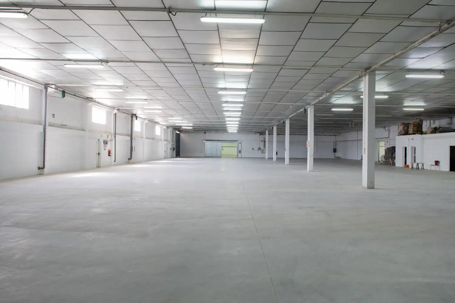 Nau industrial de lloguer a Beniparrell