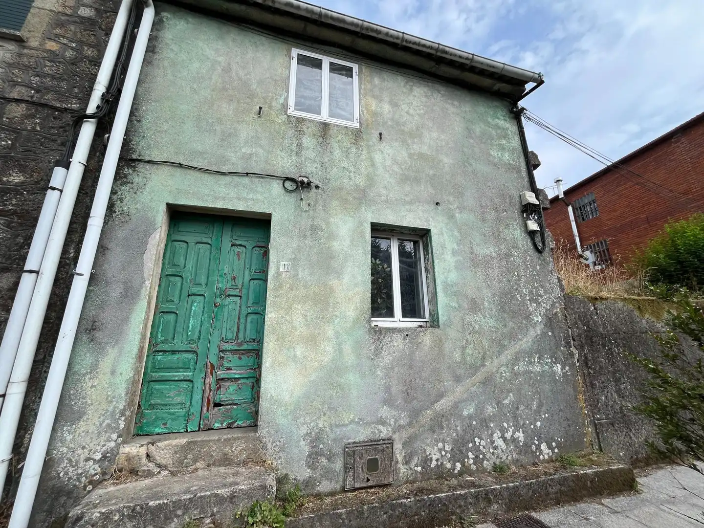 Vista exterior de Casa adosada en venta en Rianxo
