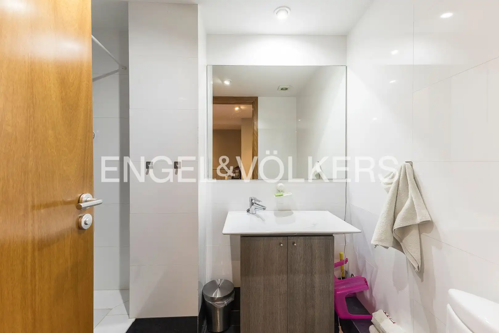 Bathroom of Duplexes for sale in Barcelona  with Heating, Parquet flooring and Furnished