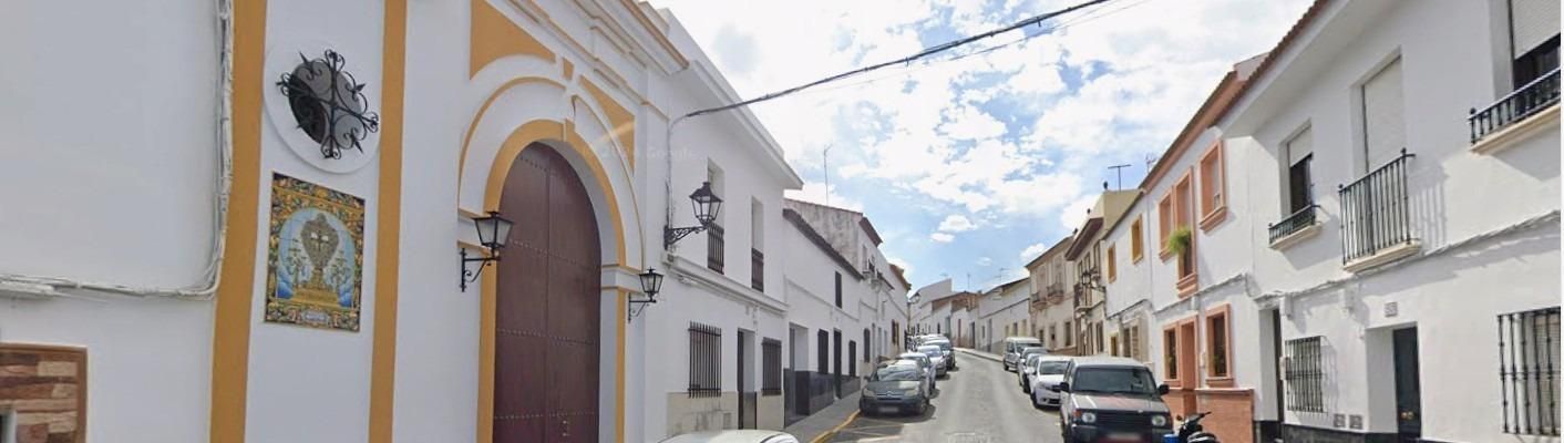 Vista exterior de Pis en venda en Bonares amb Jardí privat