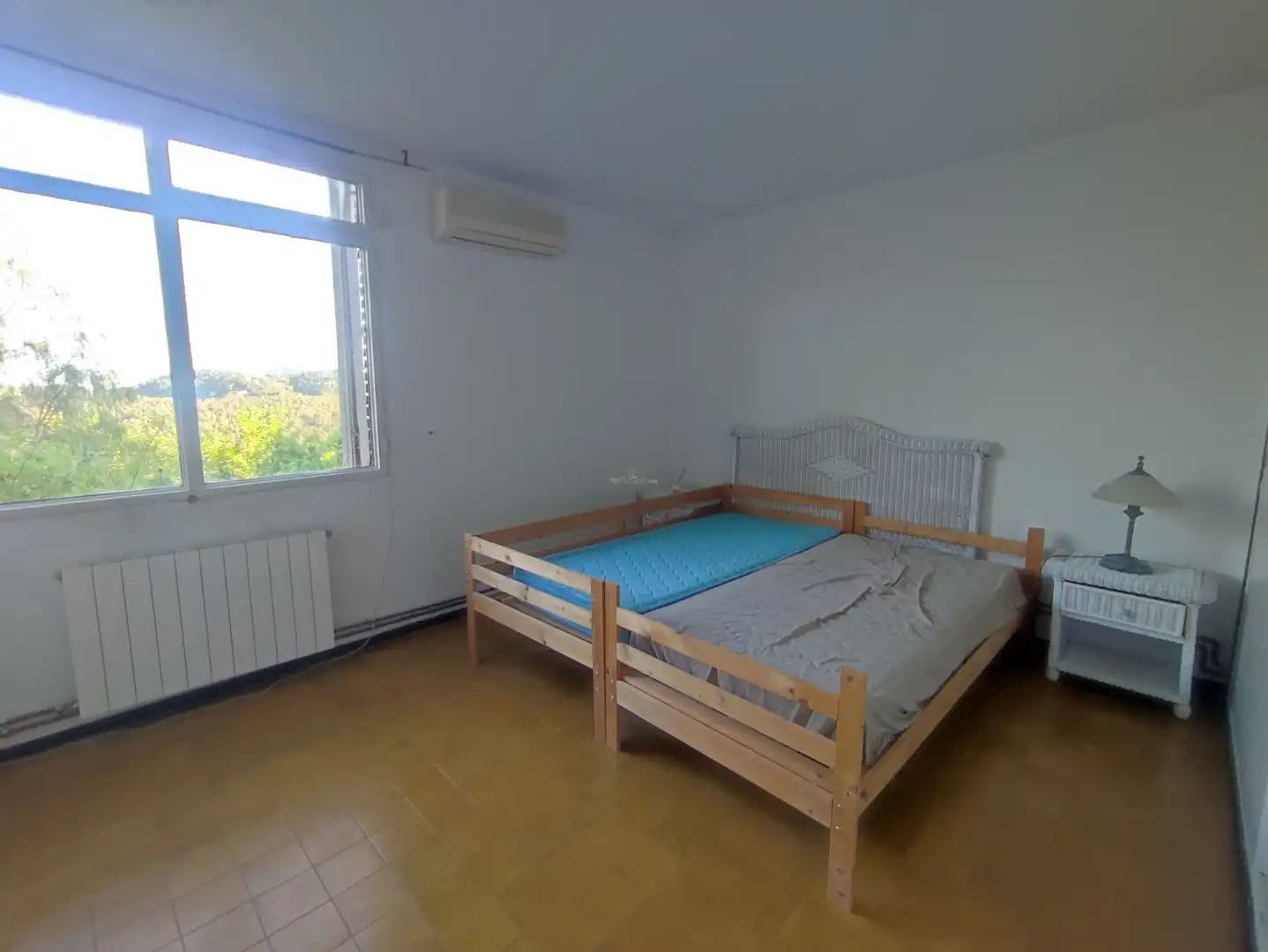 Dormitori de Casa o xalet en venda en Pallejà amb Aire condicionat, Calefacció i Jardí privat