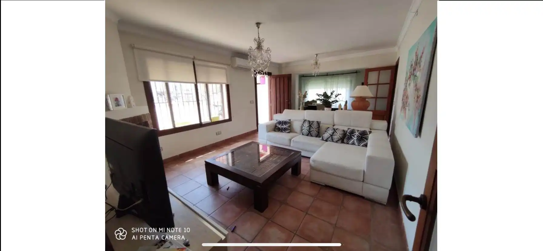 Sala de estar de Casa o chalet en venta en Marbella con Aire acondicionado, Calefacción y Terraza