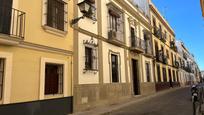 Exterior view of House or chalet for sale in  Sevilla Capital  with Terrace