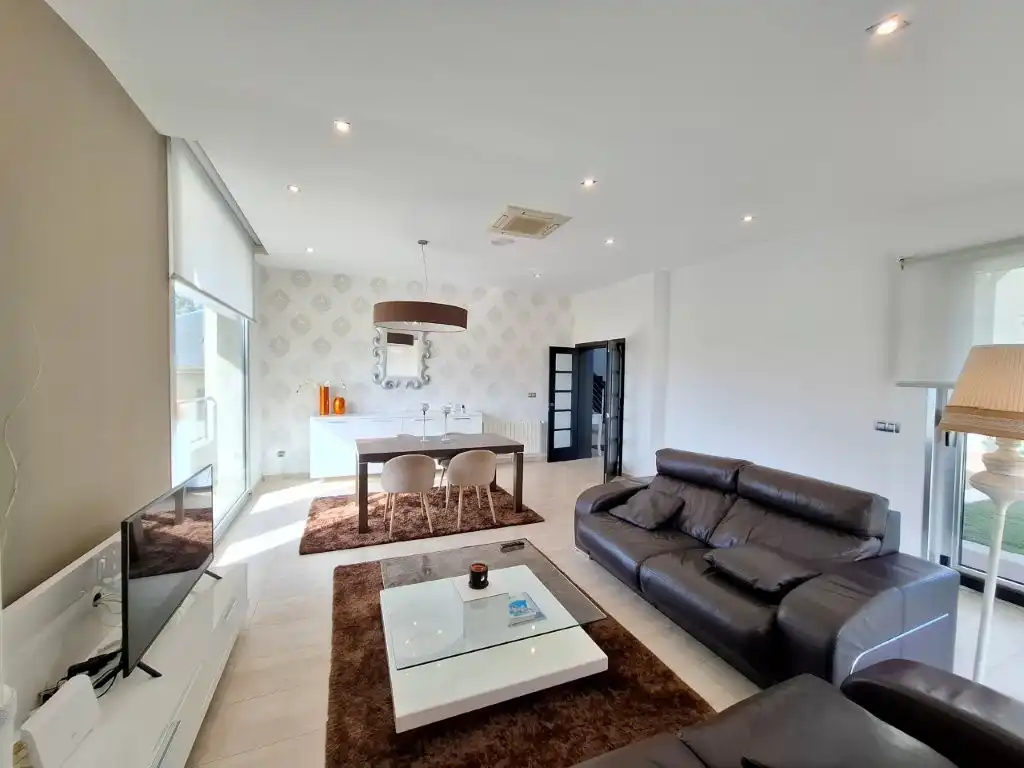 Sala de estar de Casa o chalet en venta en Cee con Calefacción, Jardín privado y Terraza