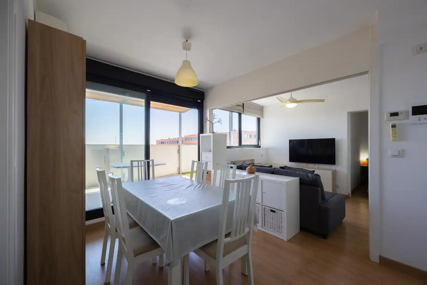 Dining room of Attic for rent in Madrid  with Air Conditioner, Heating and Terrace