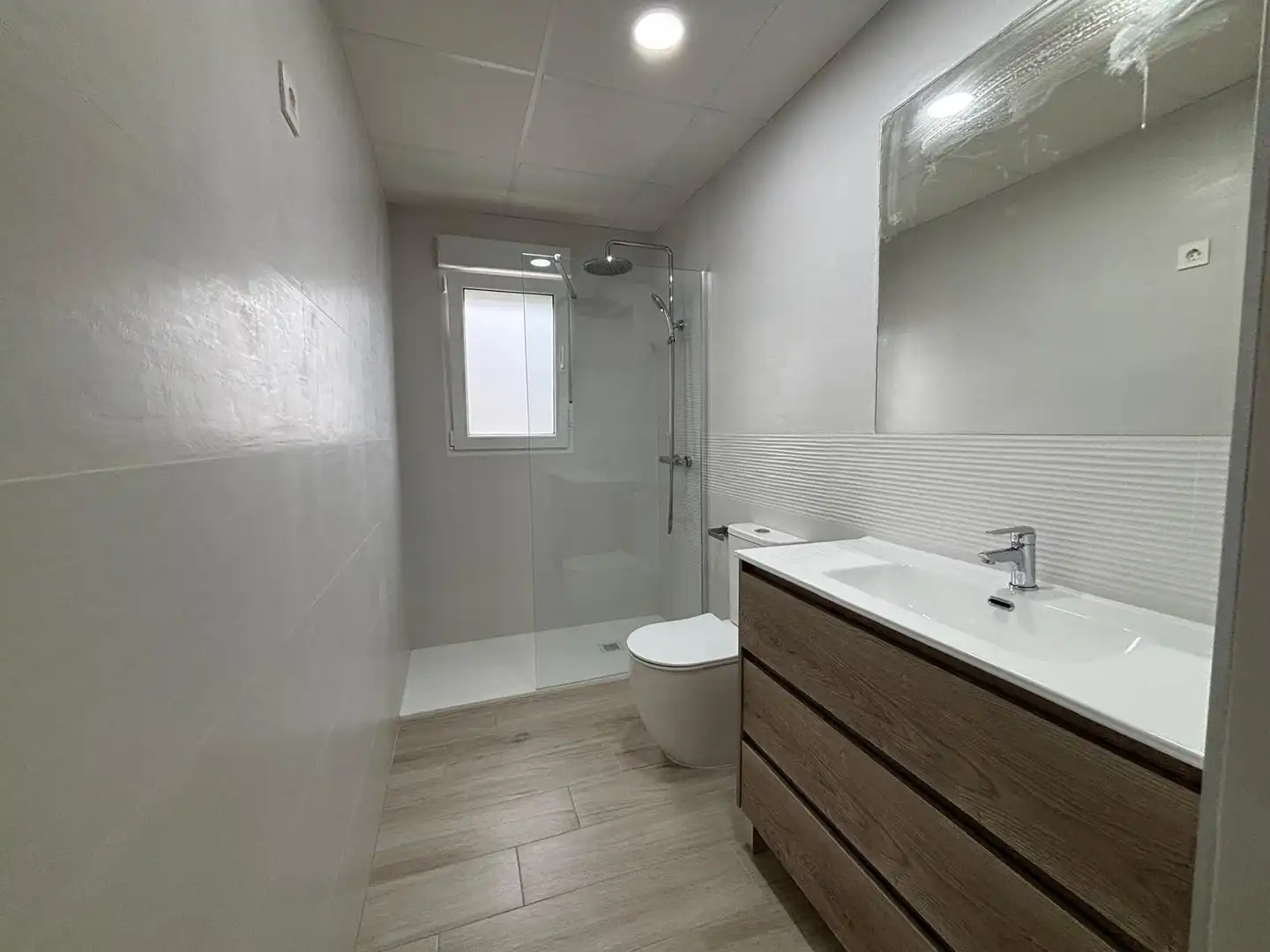 Badezimmer von Haus oder Chalet zum Verkauf in Águilas mit Klimaanlage, Privatgarten und Schwimmbad