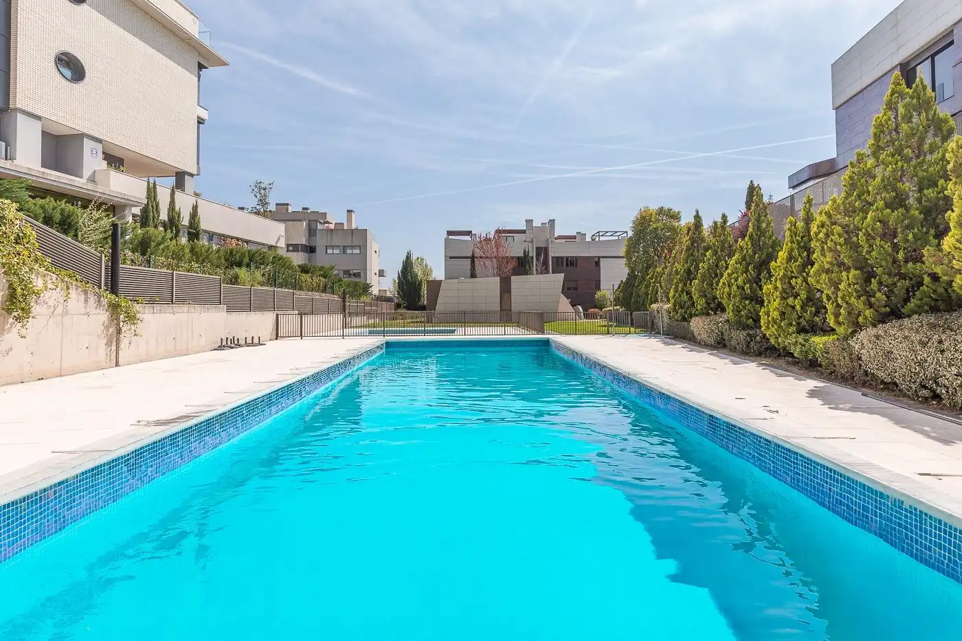 Piscina de Àtic en venda en Madrid amb Calefacció
