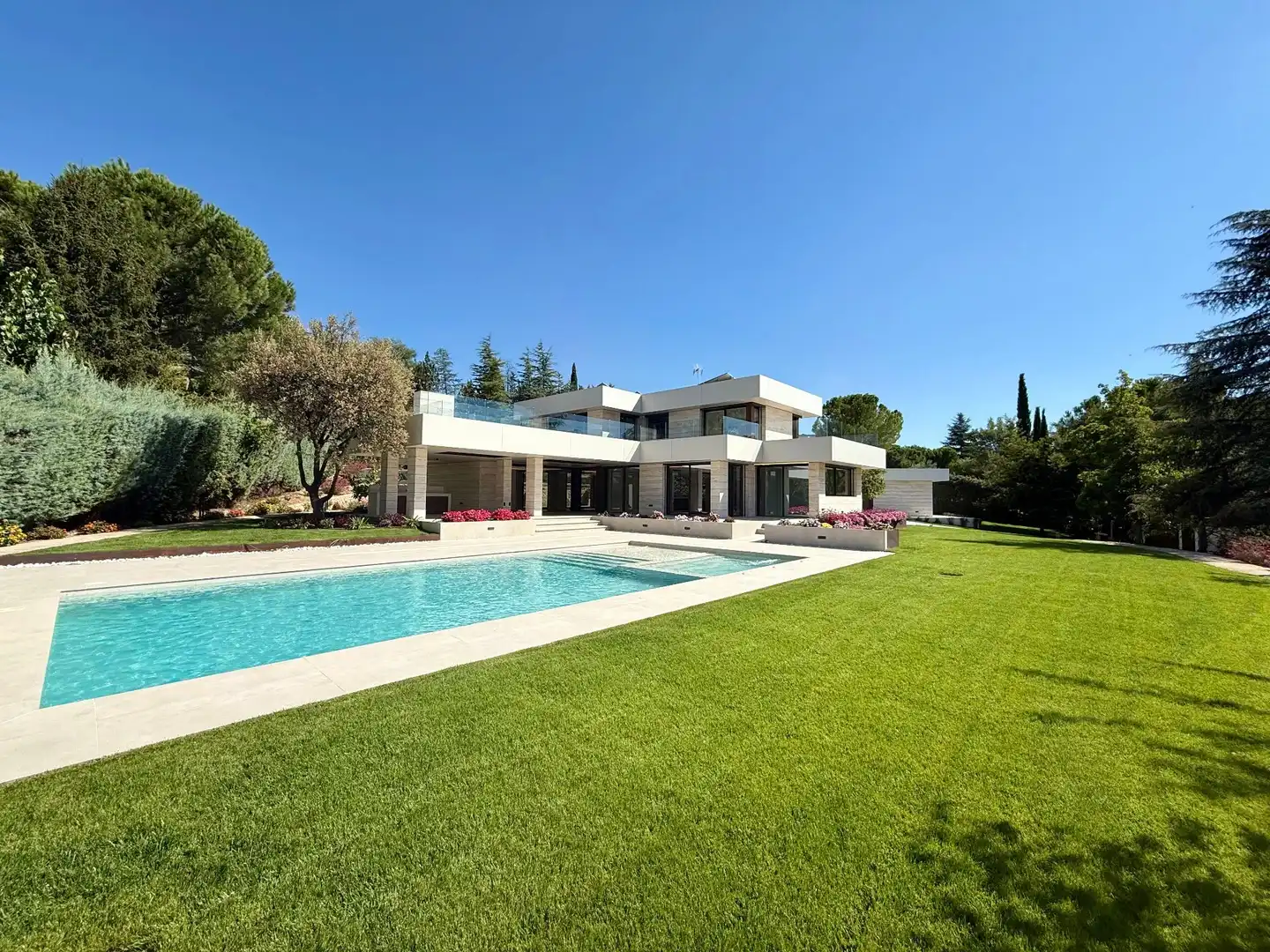 Jardí de Casa o xalet en venda en Boadilla del Monte amb Calefacció i Jardí privat