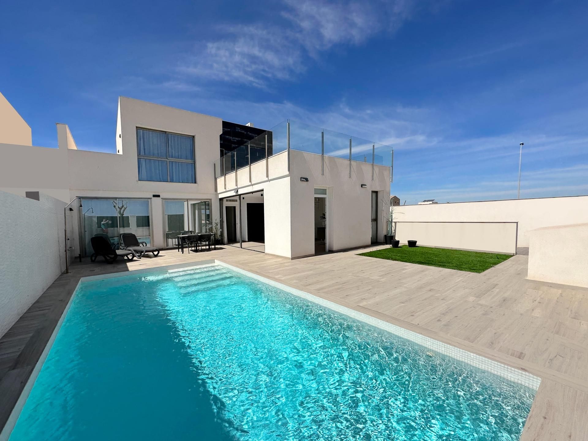 Piscina de Casa o chalet en venta en Cartagena con Aire acondicionado, Jardín privado y Terraza