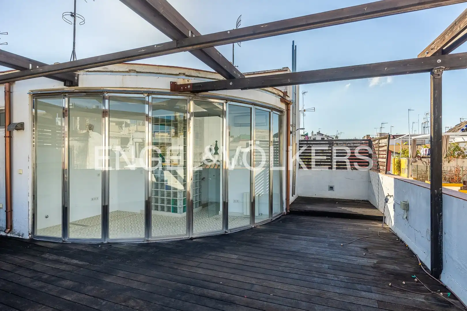 Terrace of Houses for sale in Sevilla  with Air Conditioner, Heating and Storage room