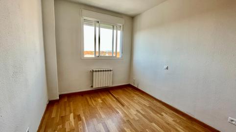 Photo 4 of Flat to rent in Calle del Alcalde Pedro González González, 11, Valdepelayo - Montepinos - Arroyo Culebro, Leganés