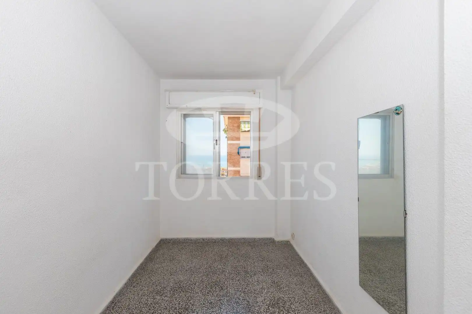 Bedroom of Flat for sale in Málaga  with Air Conditioner and Terrace